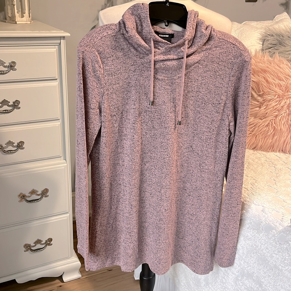 Premise Tunic Soft Pink Blush Lightweight Sweater Hoodie